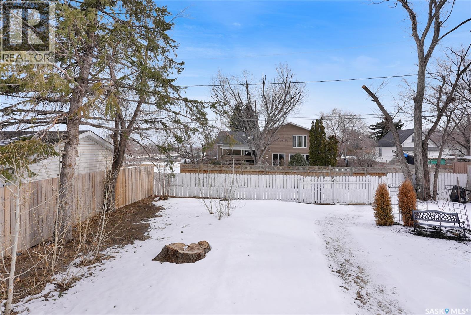 1309 Algoma Avenue, Moose Jaw, Saskatchewan  S6H 3Z9 - Photo 47 - SK030377