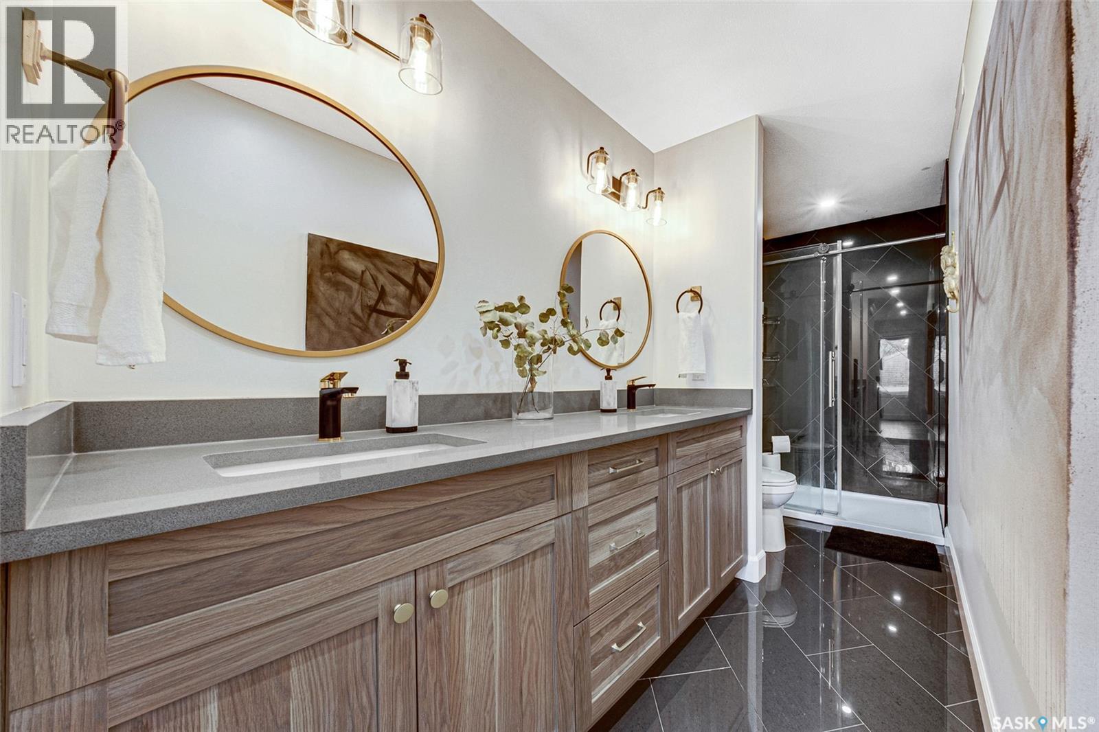 1138 P Avenue S, Saskatoon, Saskatchewan  S7M 2X7 - Photo 29 - SK030361