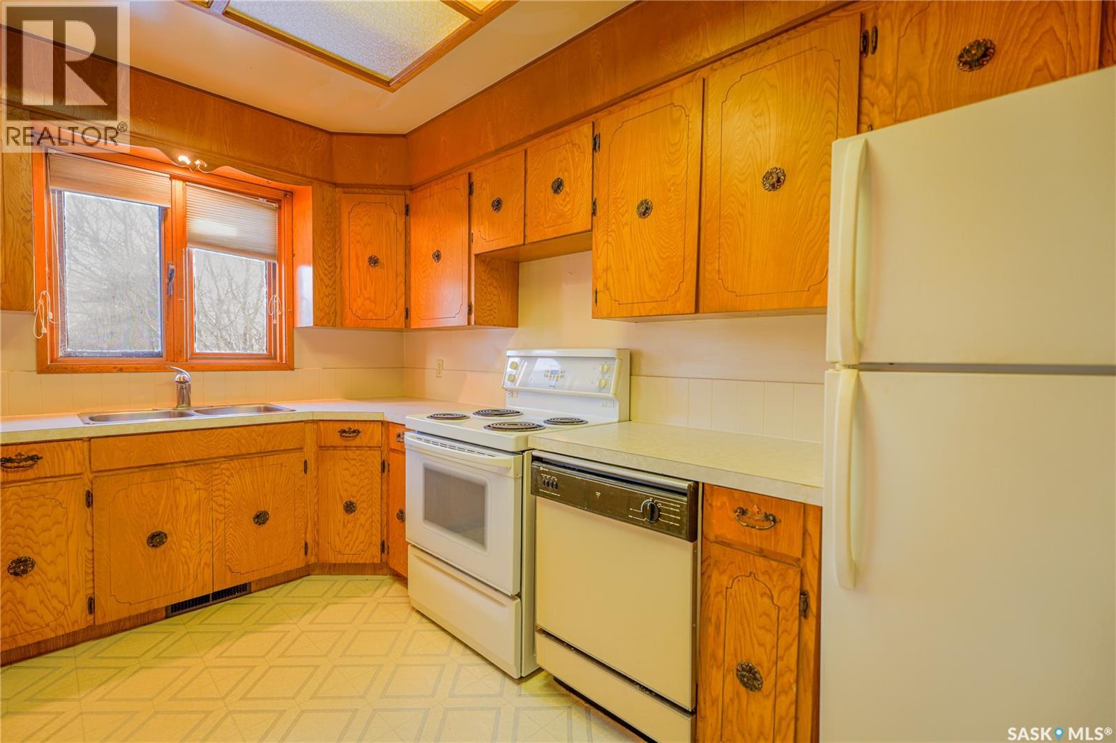 663 Athabasca Street W, Moose Jaw, Saskatchewan  S6H 2C7 - Photo 15 - SK030349