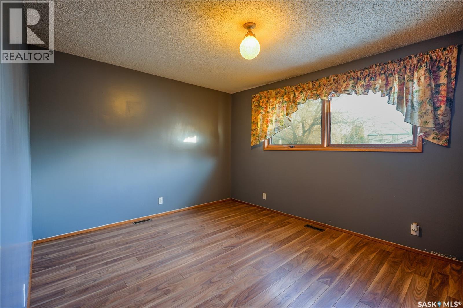 663 Athabasca Street W, Moose Jaw, Saskatchewan  S6H 2C7 - Photo 18 - SK030349