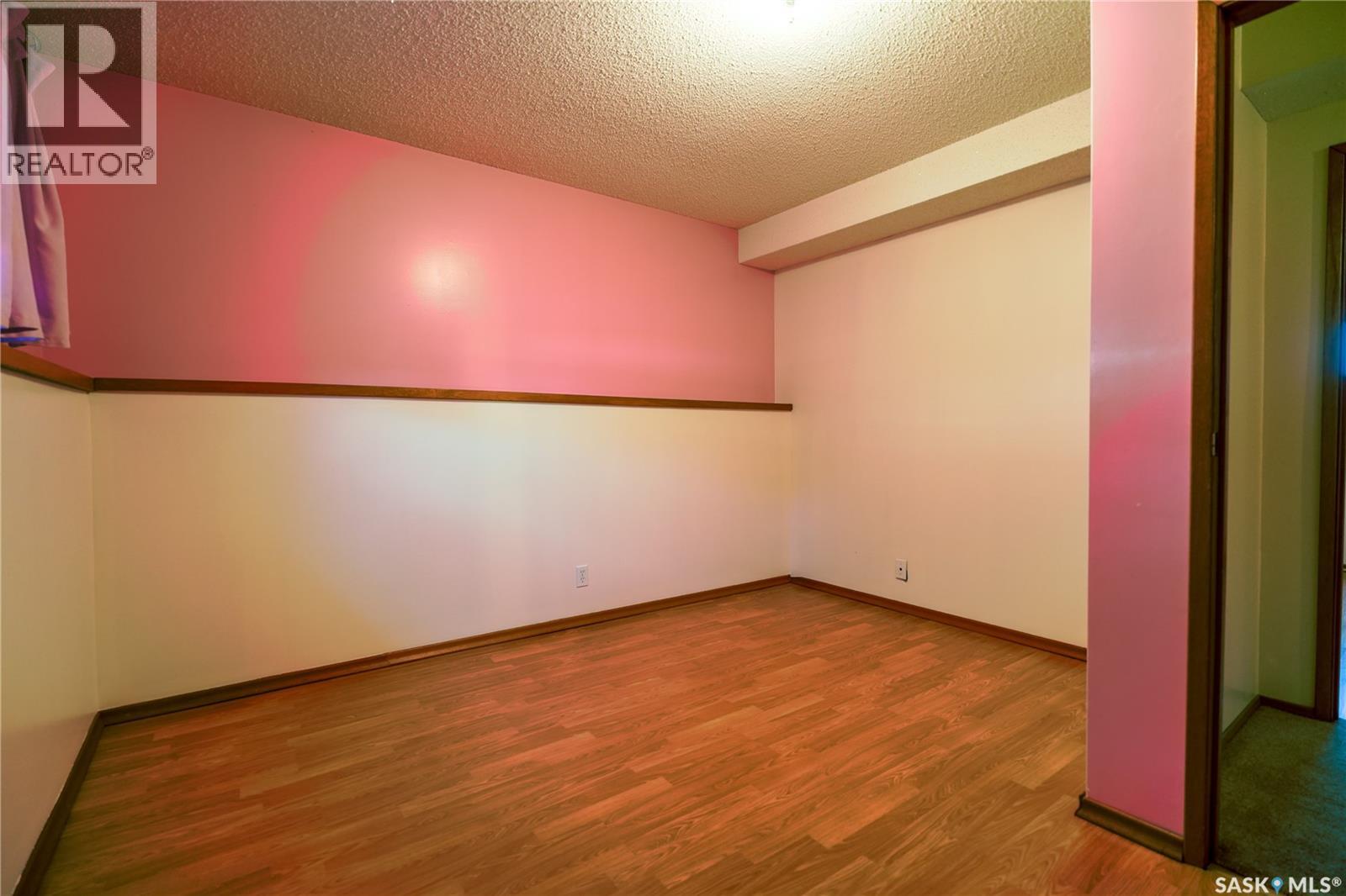 663 Athabasca Street W, Moose Jaw, Saskatchewan  S6H 2C7 - Photo 33 - SK030349