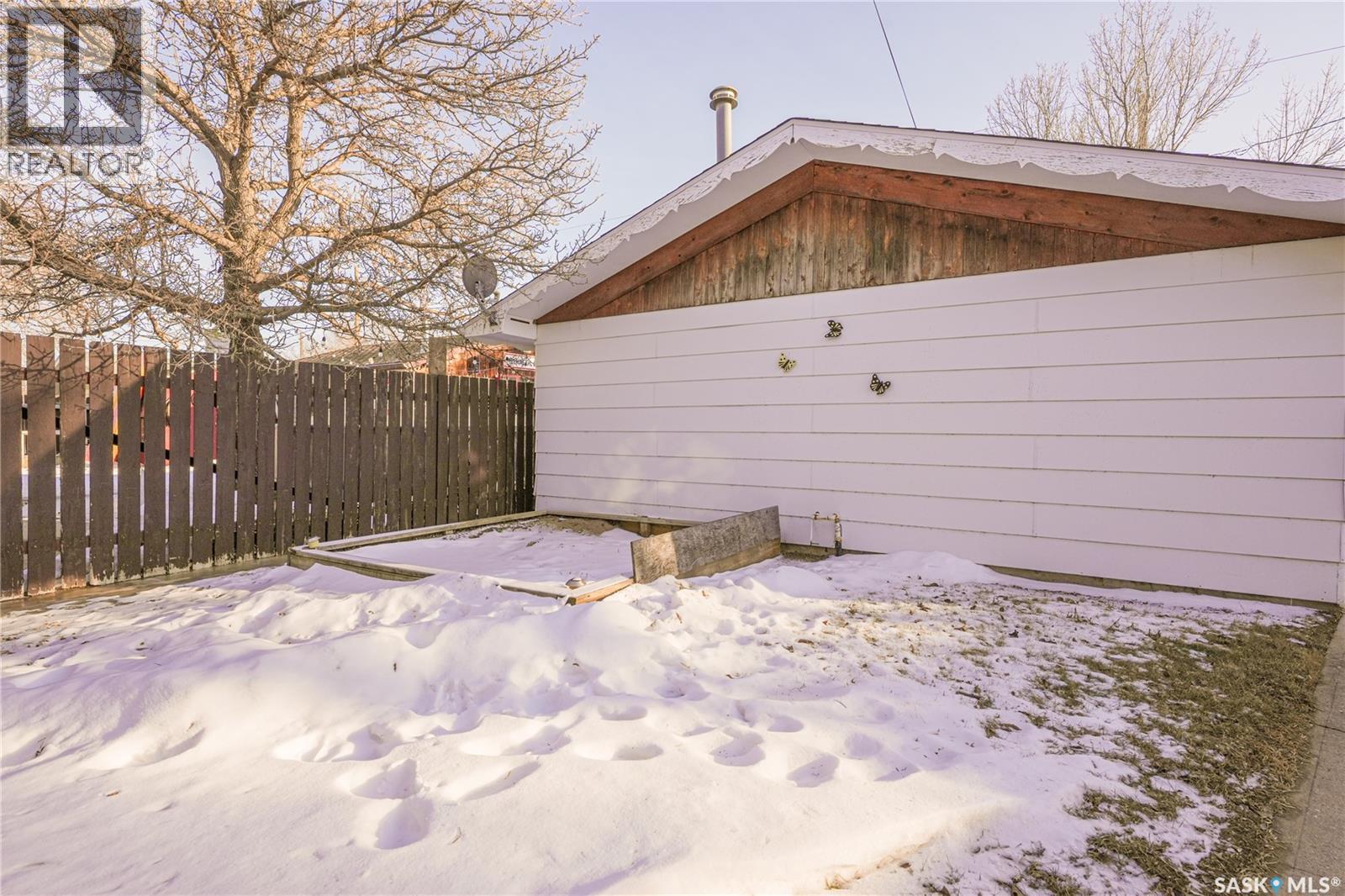 663 Athabasca Street W, Moose Jaw, Saskatchewan  S6H 2C7 - Photo 41 - SK030349