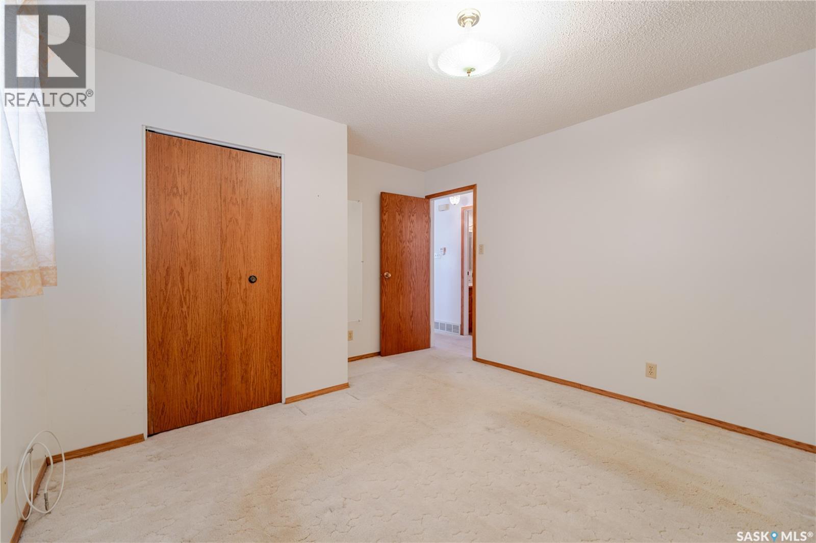 974 Hawthorne Crescent, Moose Jaw, Saskatchewan  S6H 6T6 - Photo 20 - SK030236