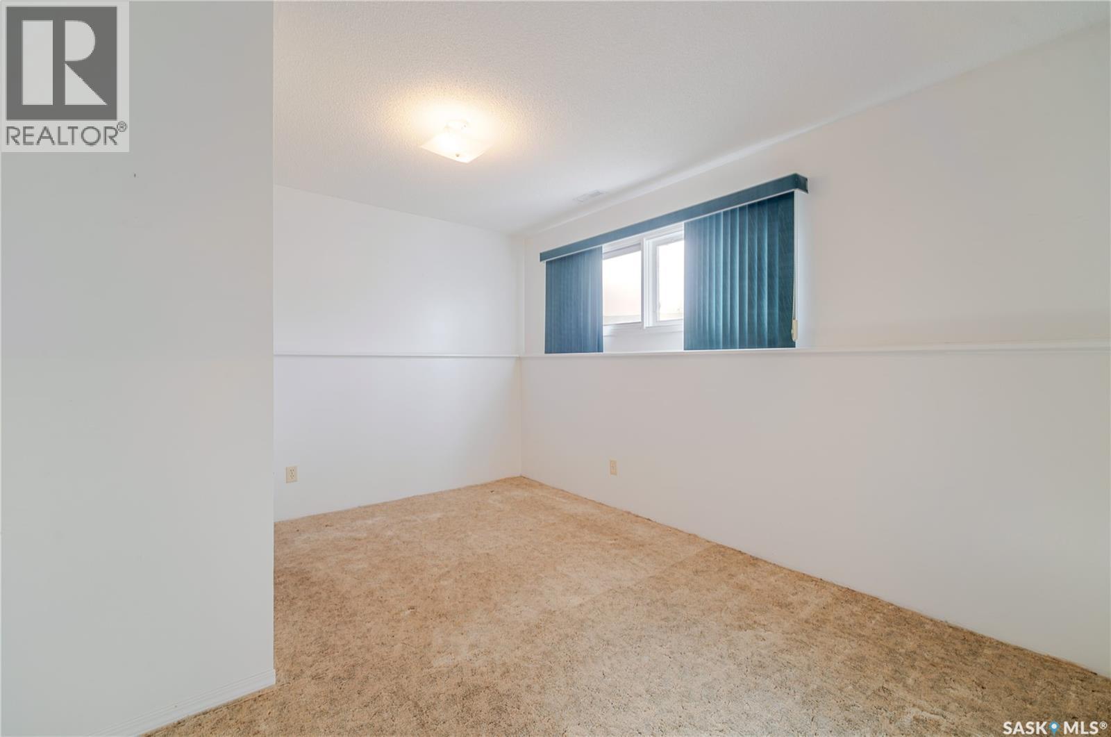 974 Hawthorne Crescent, Moose Jaw, Saskatchewan  S6H 6T6 - Photo 23 - SK030236