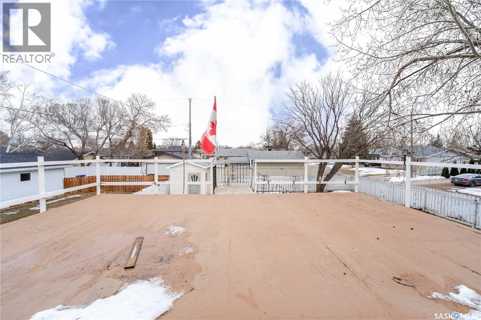 974 Hawthorne Crescent, Moose Jaw, Saskatchewan  S6H 6T6 - Photo 44 - SK030236