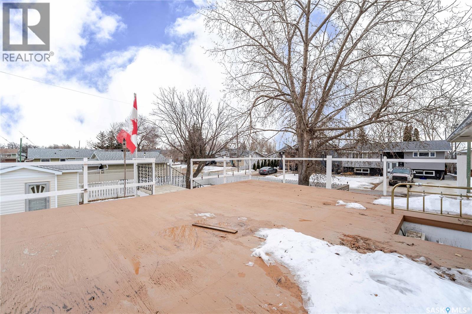 974 Hawthorne Crescent, Moose Jaw, Saskatchewan  S6H 6T6 - Photo 45 - SK030236