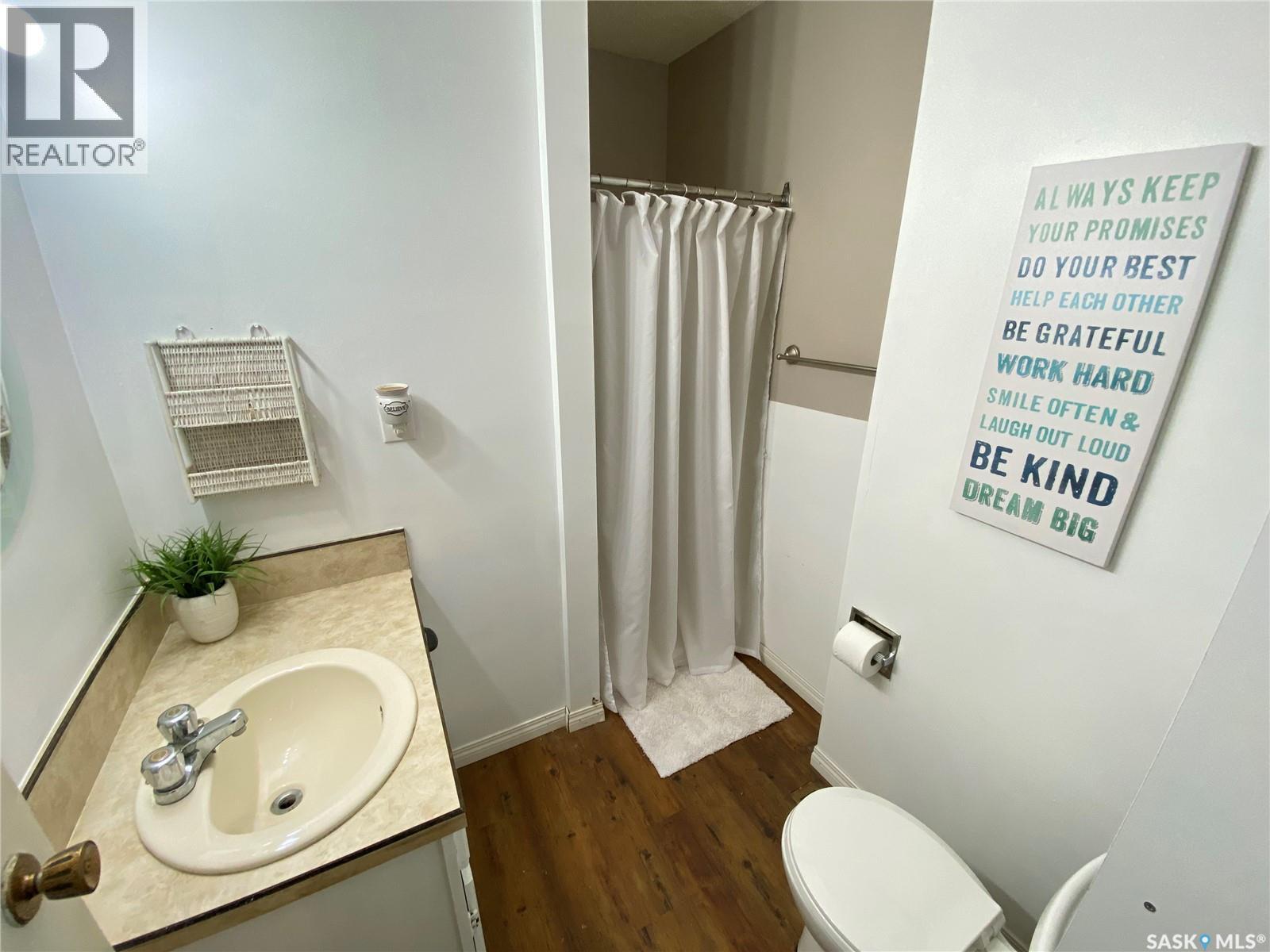 70 Matheson Crescent, Yorkton, Saskatchewan  S3N 3M3 - Photo 10 - SK030135