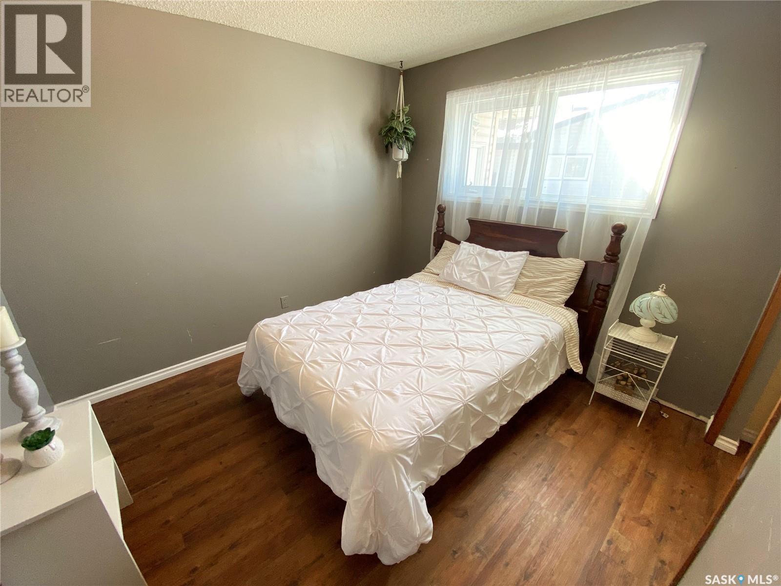 70 Matheson Crescent, Yorkton, Saskatchewan  S3N 3M3 - Photo 11 - SK030135