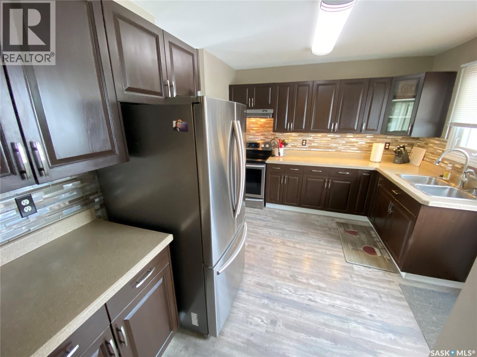 5 Cardinal Bay, Yorkton, Saskatchewan  S3N 3E4 - Photo 7 - SK030129