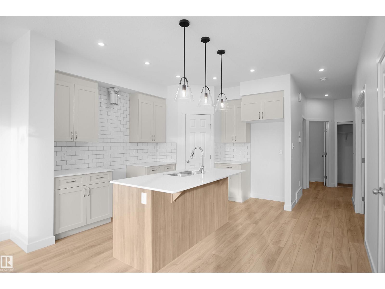 1535 11 Av Nw, Edmonton, Alberta  T6T 2N5 - Photo 9 - E4477311