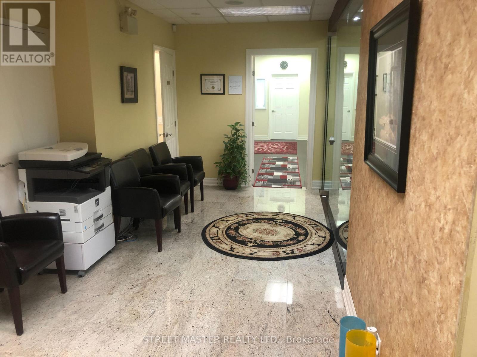 200 - 1a Conestoga Drive, Brampton, Ontario  L6Z 4N5 - Photo 11 - W12748706