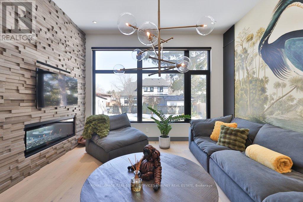 1617 Trotwood Avenue, Mississauga, Ontario  L5G 3Z8 - Photo 18 - W12856030