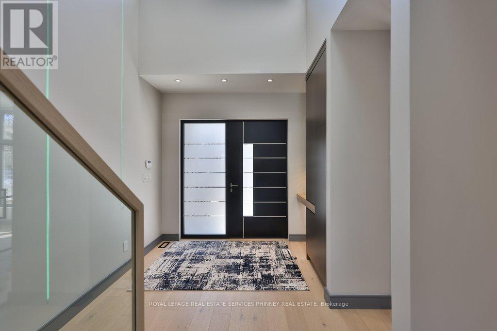 1617 Trotwood Avenue, Mississauga, Ontario  L5G 3Z8 - Photo 6 - W12856030