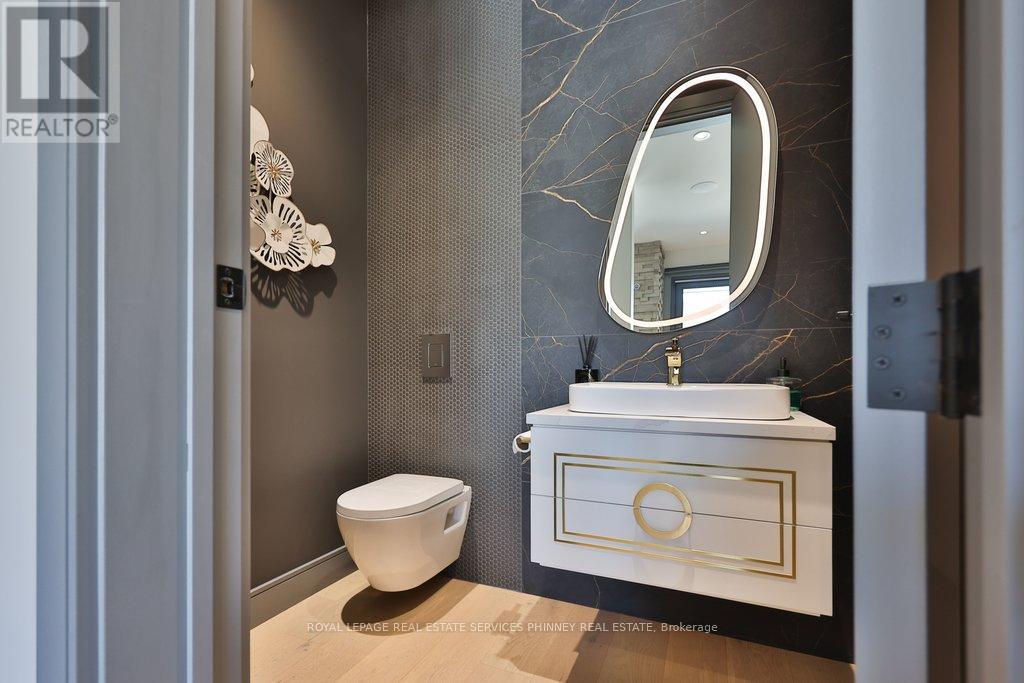 1617 Trotwood Avenue, Mississauga, Ontario  L5G 3Z8 - Photo 19 - W12856030