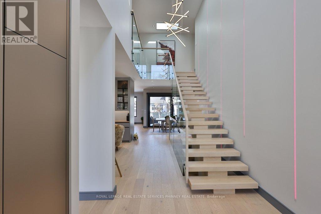 1617 Trotwood Avenue, Mississauga, Ontario  L5G 3Z8 - Photo 7 - W12856030