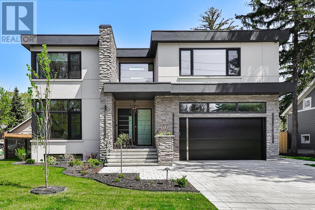 1617 Trotwood Avenue, Mississauga, Ontario  L5G 3Z8 - Photo 4 - W12856030