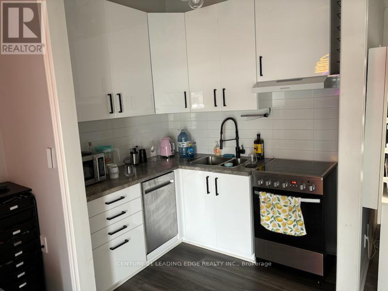 4 - 21 Prospect Street, Parry Sound, Ontario  P2A 2B5 - Photo 2 - X12873360