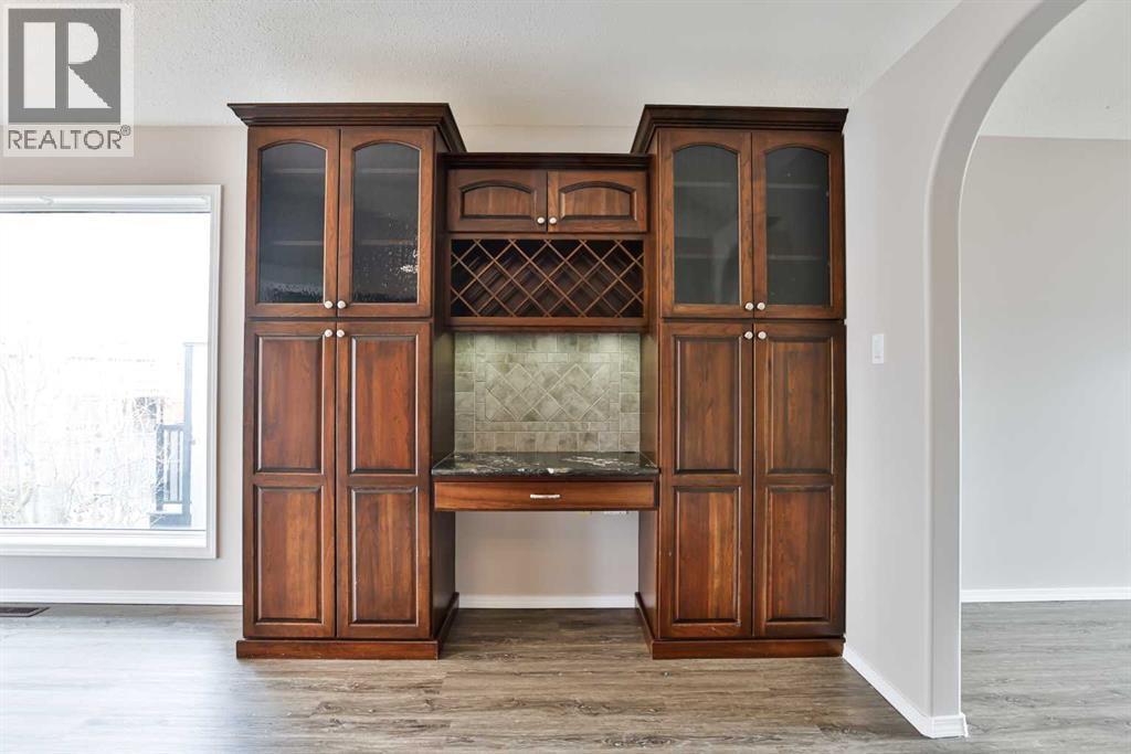 147 Heritage Circle W, Lethbridge, Alberta  T1K 7K5 - Photo 5 - A2290740