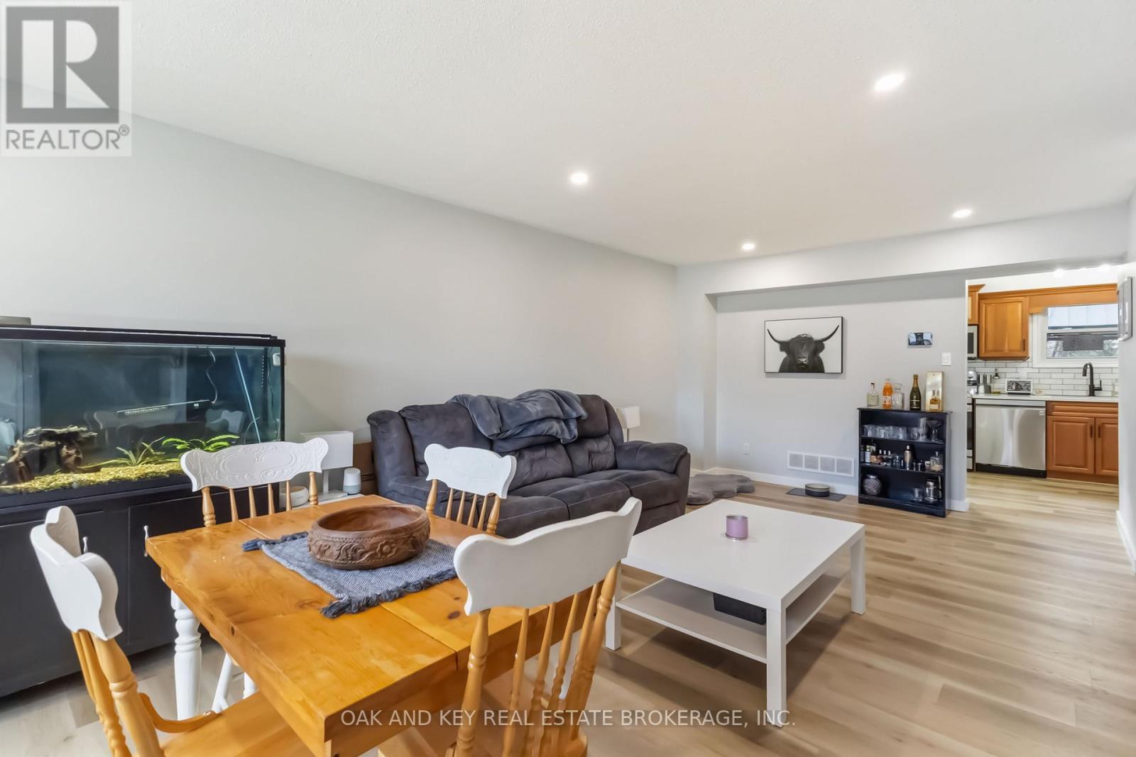 1 - 101 Highview Avenue E, London South, Ontario  N6C 5G4 - Photo 10 - X12880262