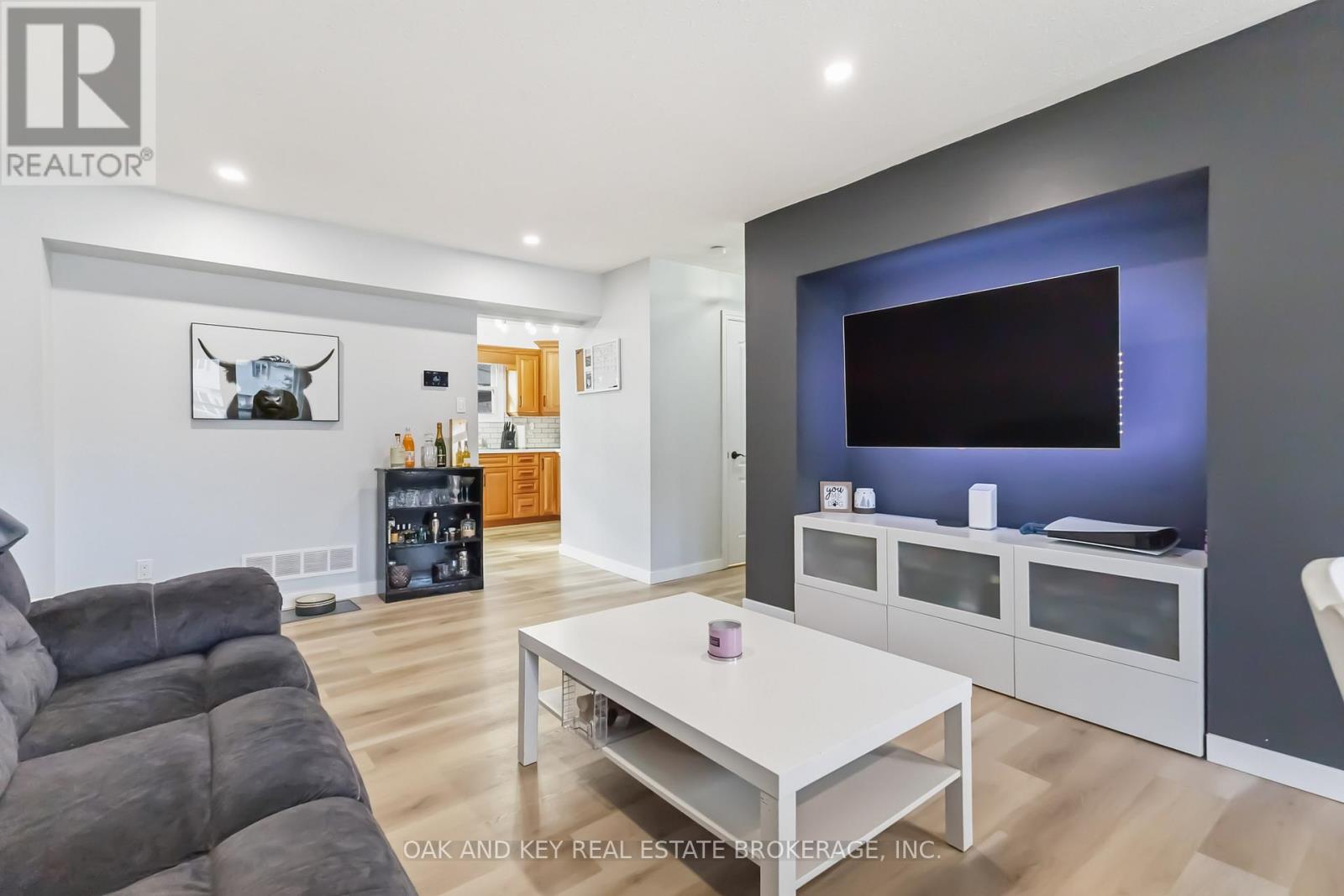 1 - 101 Highview Avenue E, London South, Ontario  N6C 5G4 - Photo 13 - X12880262