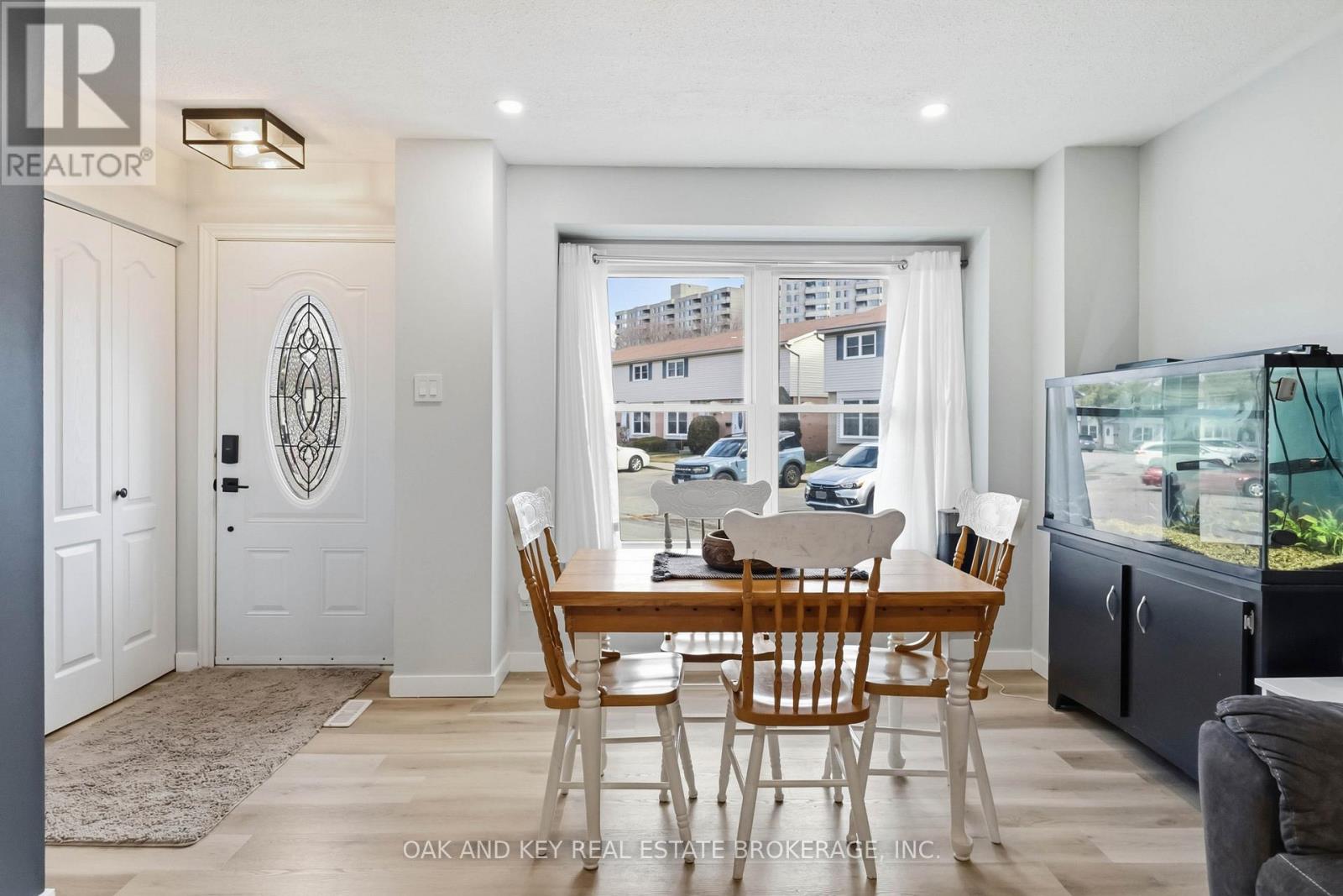 1 - 101 Highview Avenue E, London South, Ontario  N6C 5G4 - Photo 16 - X12880262