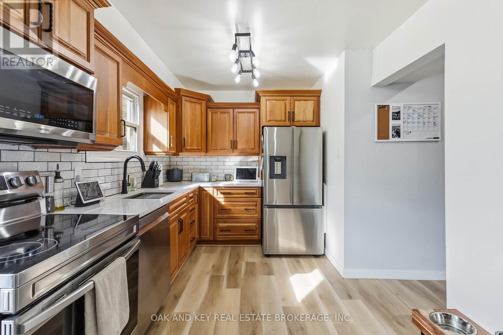 1 - 101 Highview Avenue E, London South, Ontario  N6C 5G4 - Photo 18 - X12880262