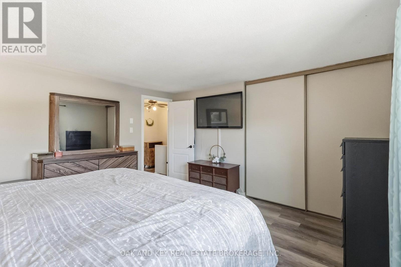 1 - 101 Highview Avenue E, London South, Ontario  N6C 5G4 - Photo 23 - X12880262