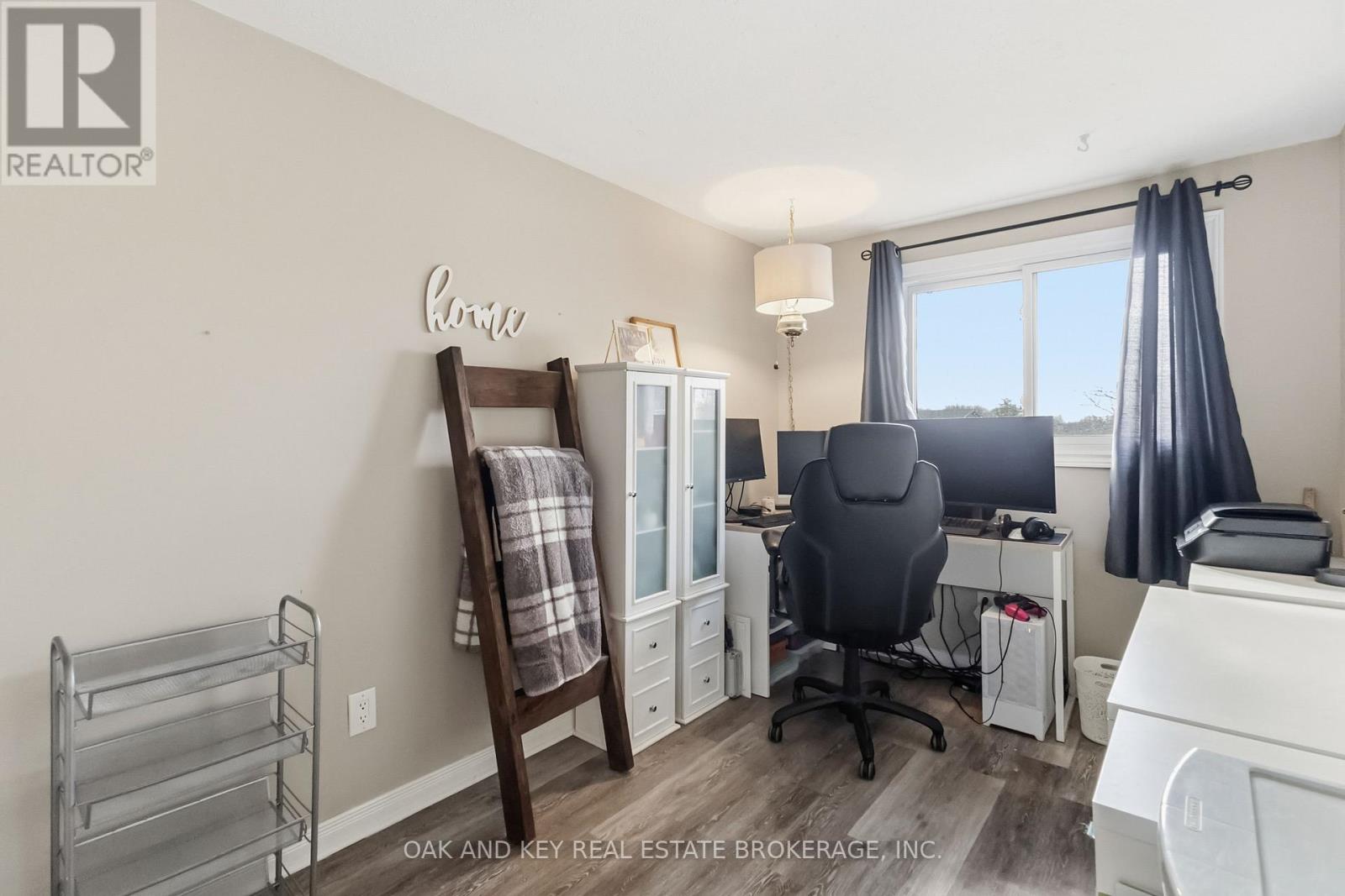 1 - 101 Highview Avenue E, London South, Ontario  N6C 5G4 - Photo 25 - X12880262