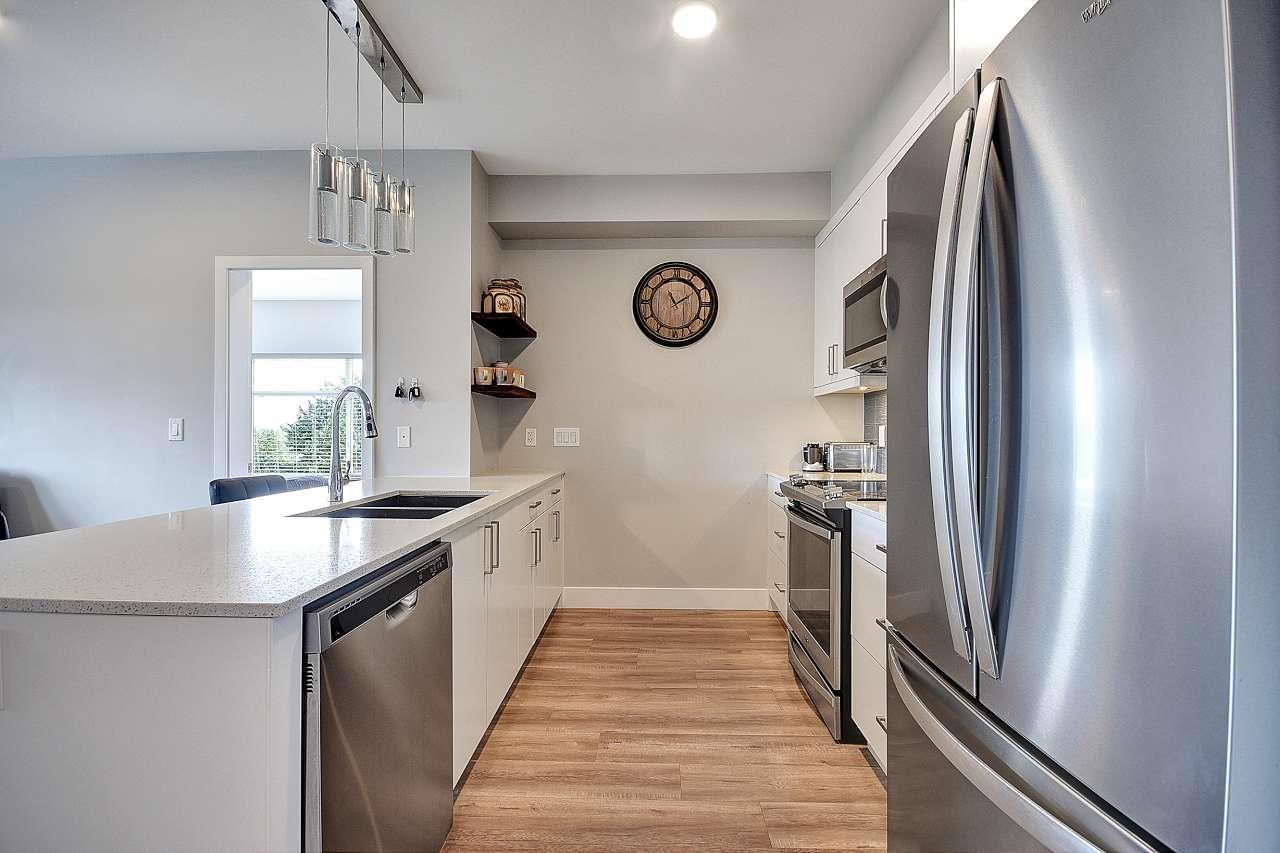 404 9015 120 Street, Delta, British Columbia  V4C 0E3 - Photo 5 - R3098512