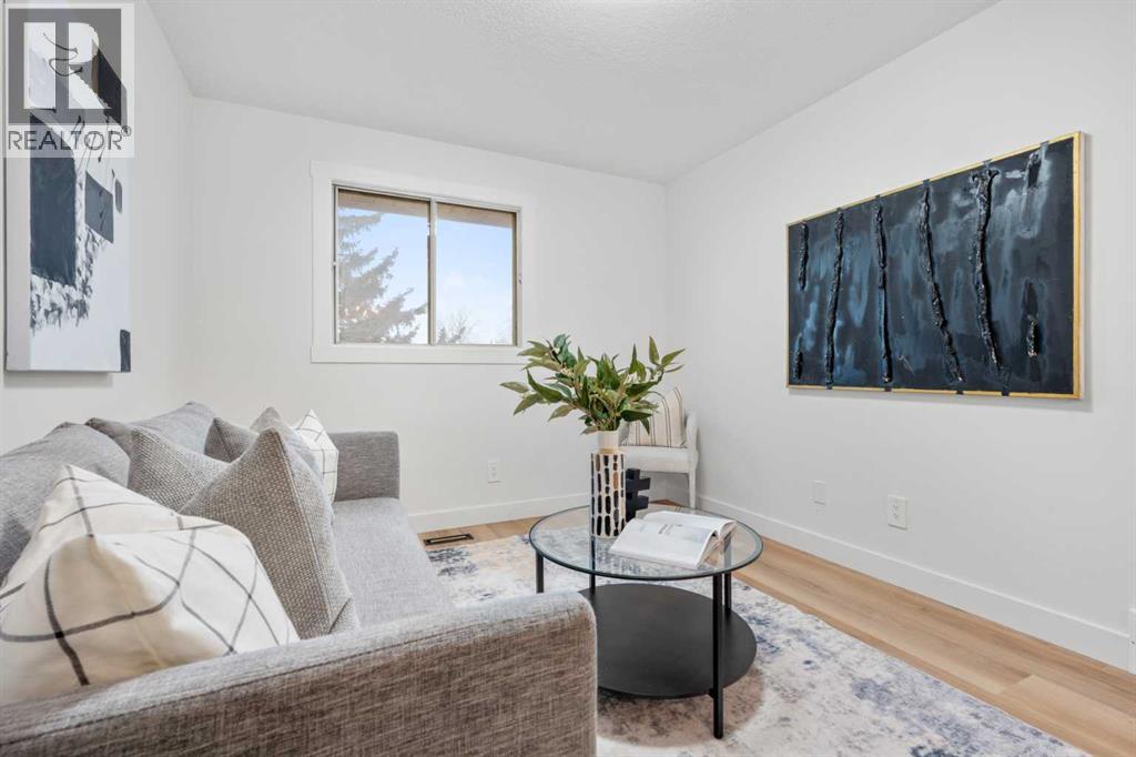 80 Hawkfield Crescent Nw, Calgary, Alberta  T3G 1Z5 - Photo 18 - A2284718