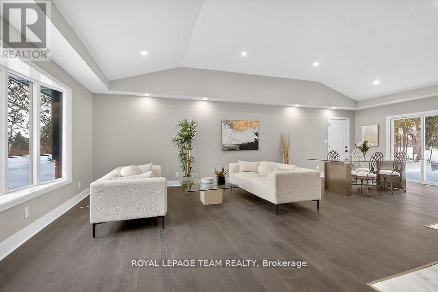 6636 Marina Drive, Ottawa, Ontario  K4M 1B3 - Photo 4 - X12880256