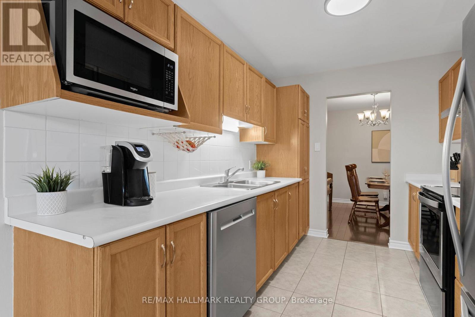 36 Cedarock Drive, Ottawa, Ontario  K2M 2H6 - Photo 14 - X12880308