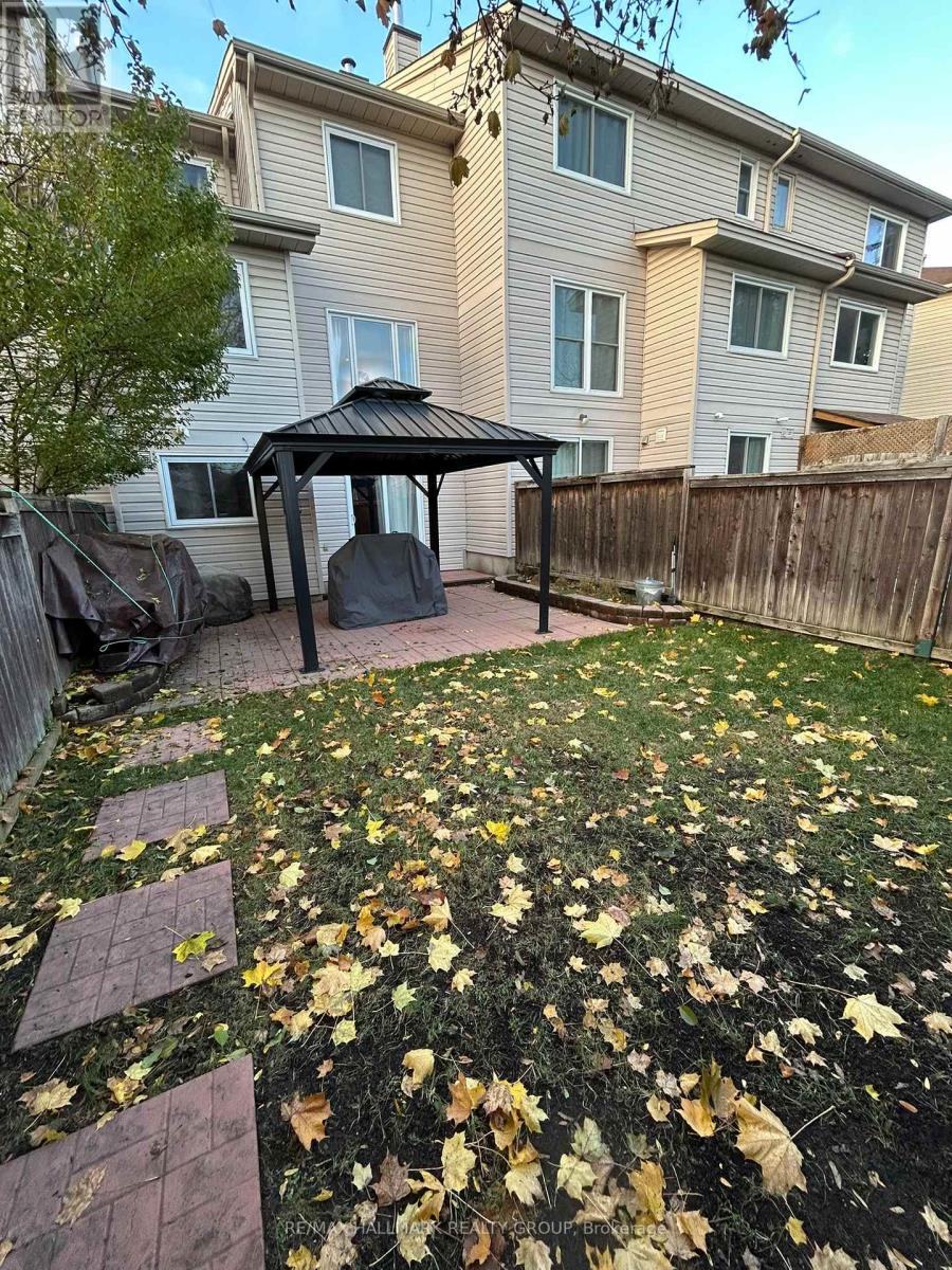 36 Cedarock Drive, Ottawa, Ontario  K2M 2H6 - Photo 31 - X12880308