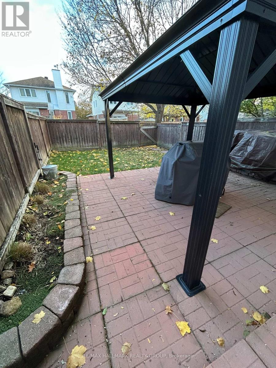 36 Cedarock Drive, Ottawa, Ontario  K2M 2H6 - Photo 33 - X12880308