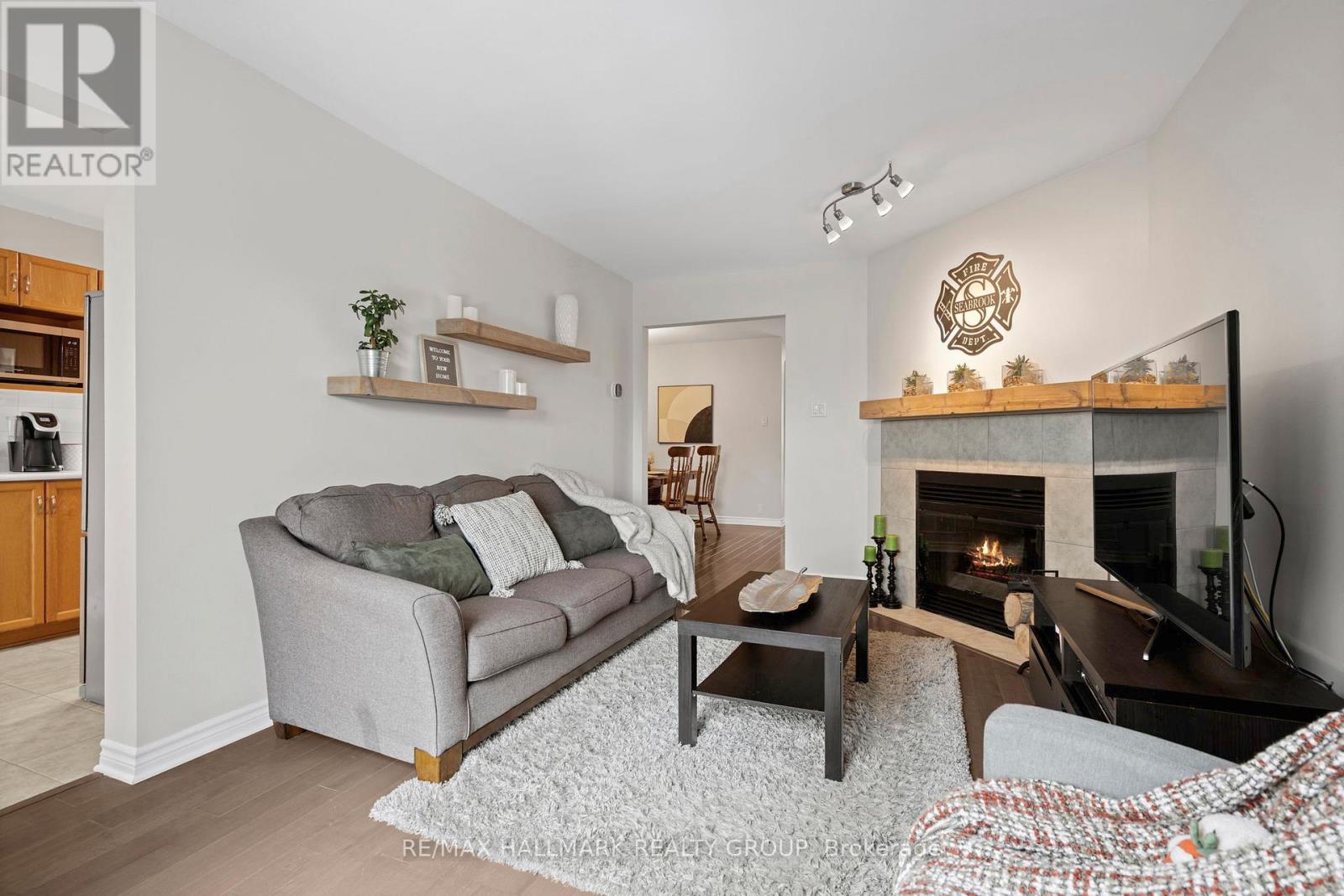 36 Cedarock Drive, Ottawa, Ontario  K2M 2H6 - Photo 9 - X12880308