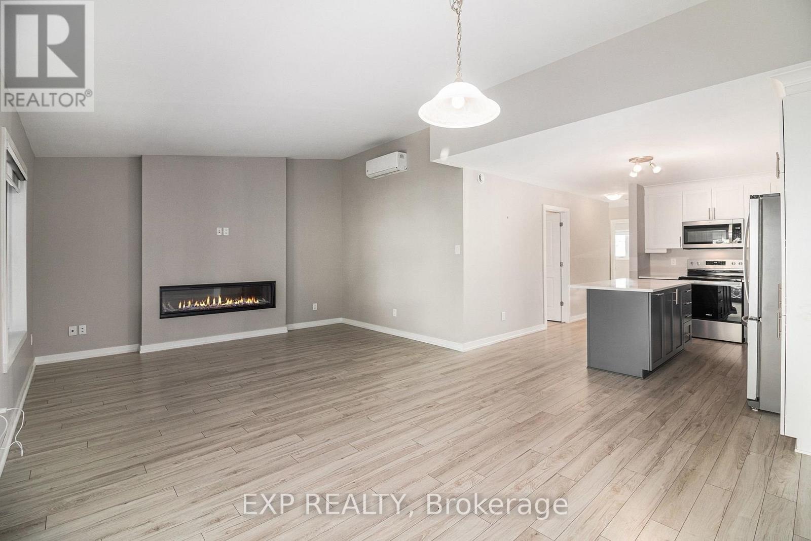 410 - 99 St Moritz Trail, Russell, Ontario  K0A 1W0 - Photo 11 - X12880330