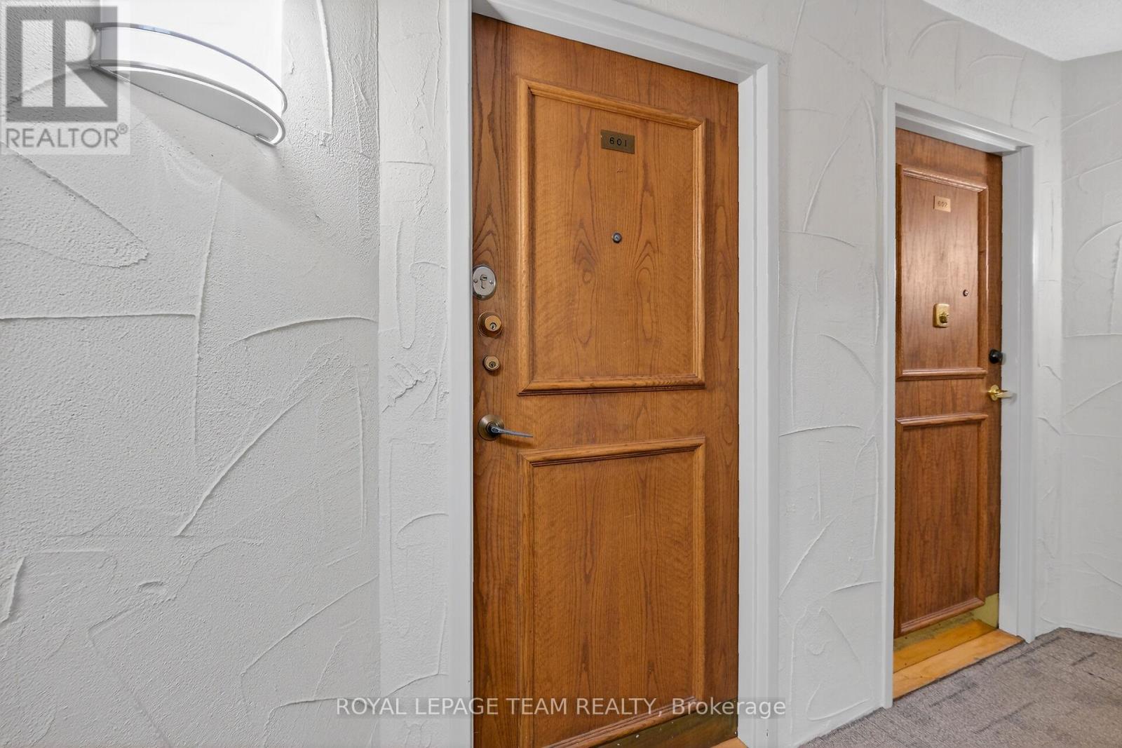 601 - 40 Arthur Street, Ottawa, Ontario  K1R 7T5 - Photo 5 - X12880378