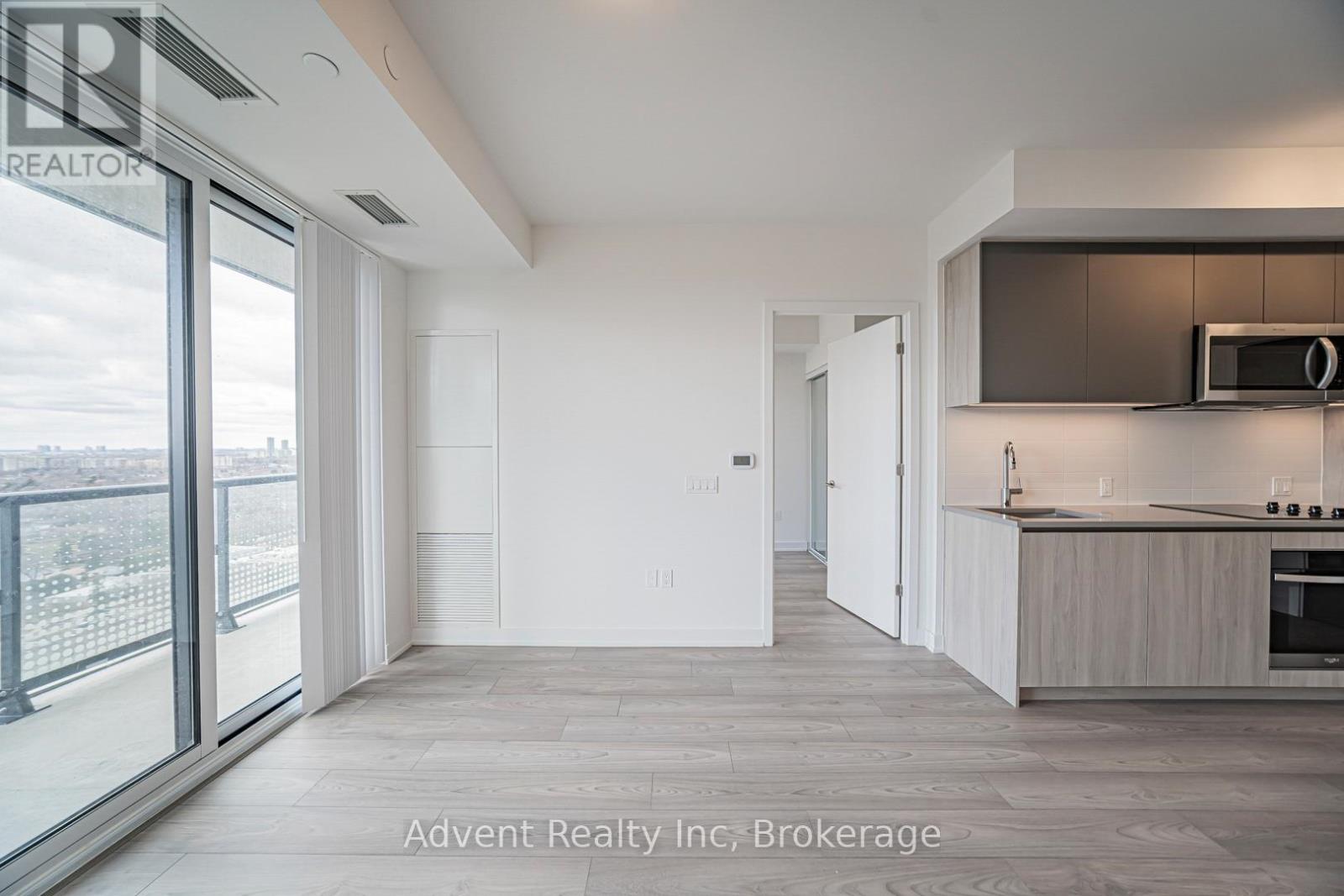 2225 - 5858 Yonge Street, Toronto (Newtonbrook West), Ontario  M2M 0C6 - Photo 8 - C12880186