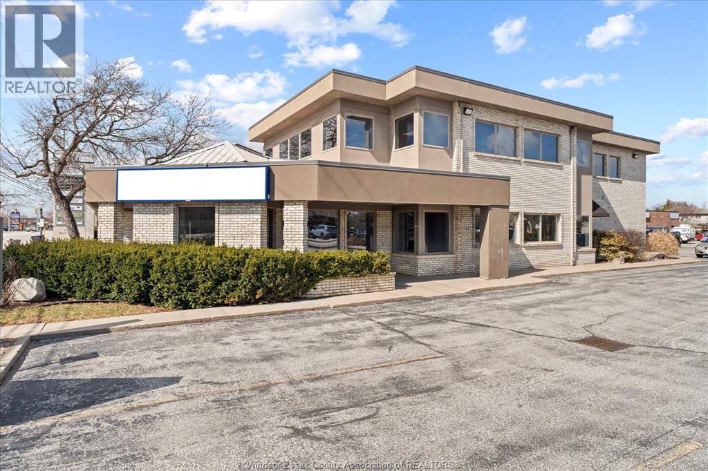 MLS# 26005322: 13266 TECUMSEH ROAD East, Tecumseh, Canada