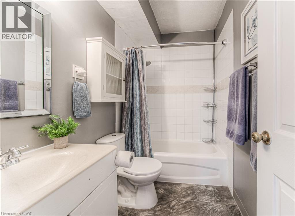 283 Fairway Road N Unit# 201, Kitchener, Ontario  N2A 2P1 - Photo 24 - 40811953