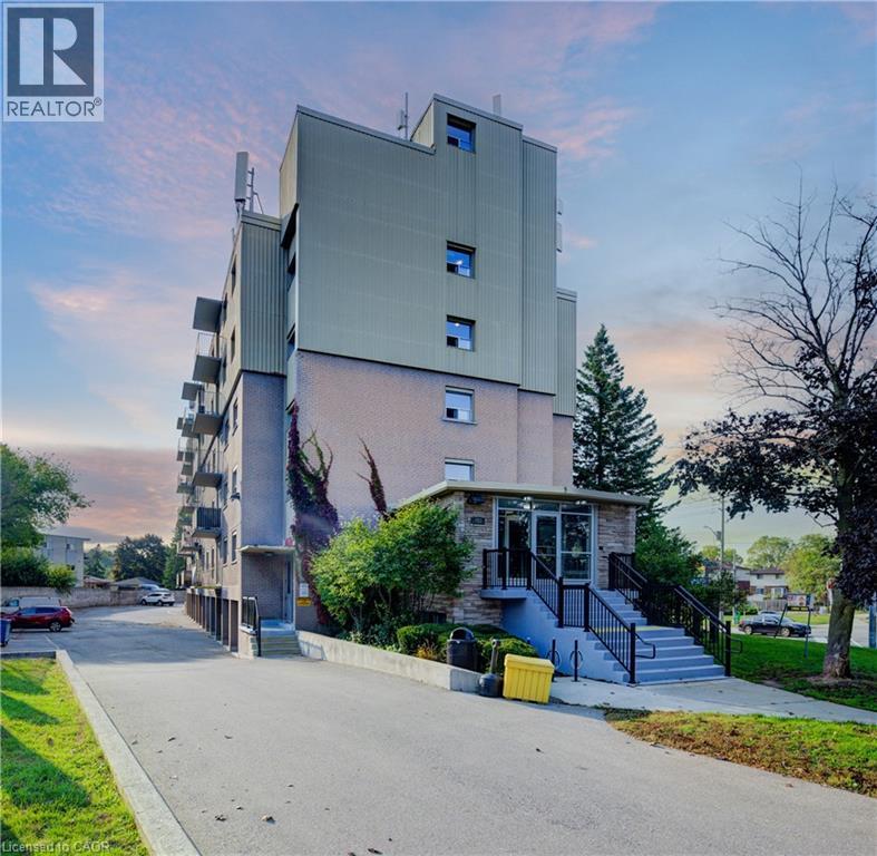 283 Fairway Road N Unit# 201, Kitchener, Ontario  N2A 2P1 - Photo 4 - 40811953