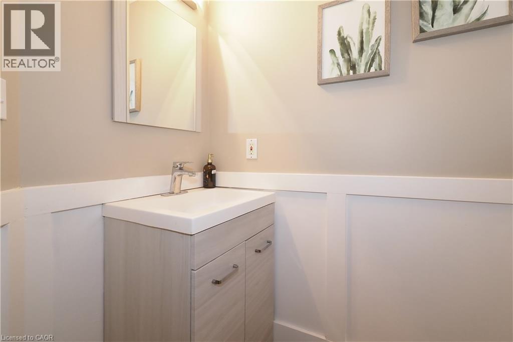 55 Bridlewreath Street, Kitchener, Ontario  N2E 3V5 - Photo 21 - 40811015