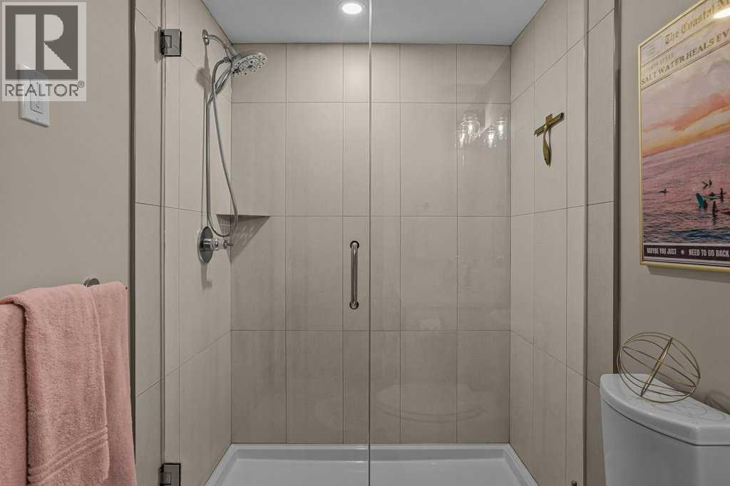 2, 725 7th Street, Canmore, Alberta  T1W 2C3 - Photo 10 - A2290284