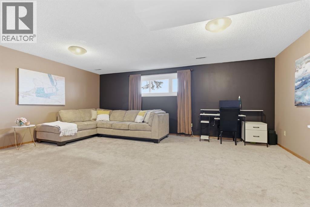 6605 Huntridge Hill Ne, Calgary, Alberta  T2K 4A1 - Photo 27 - A2292144