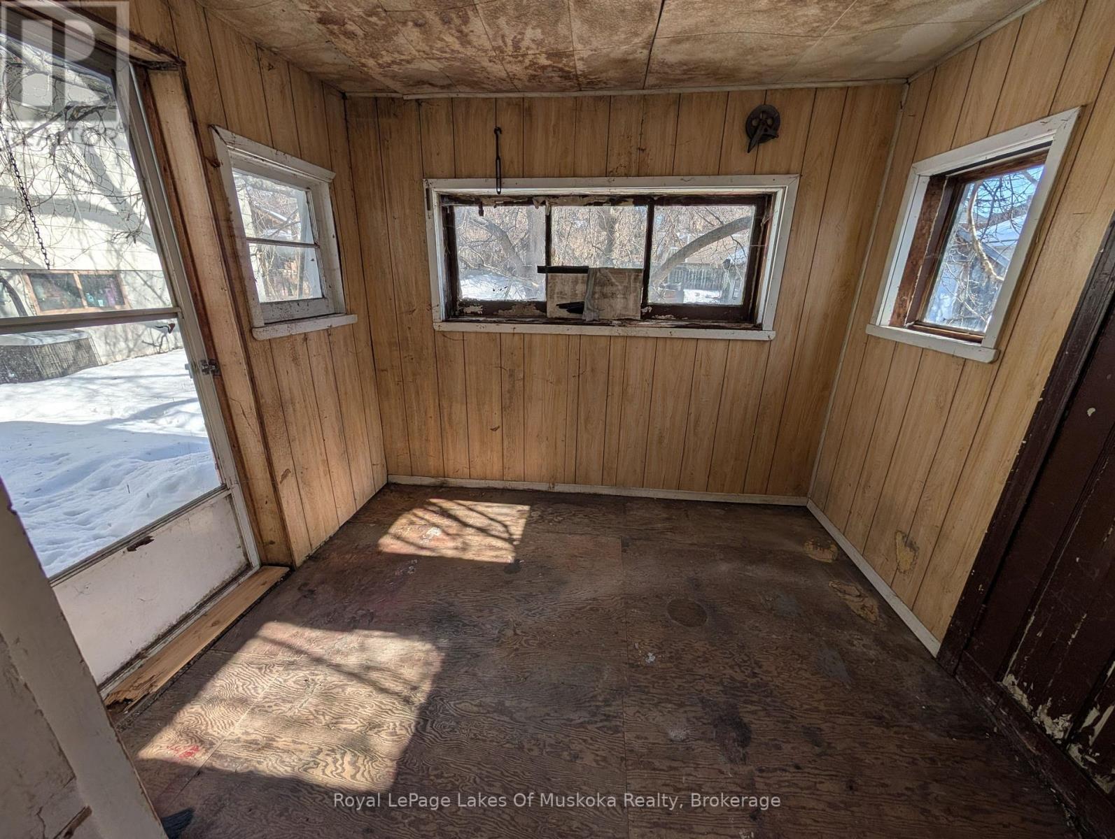 544 Mcintyre Street E, North Bay, Ontario  P1B 1E3 - Photo 5 - X12880272