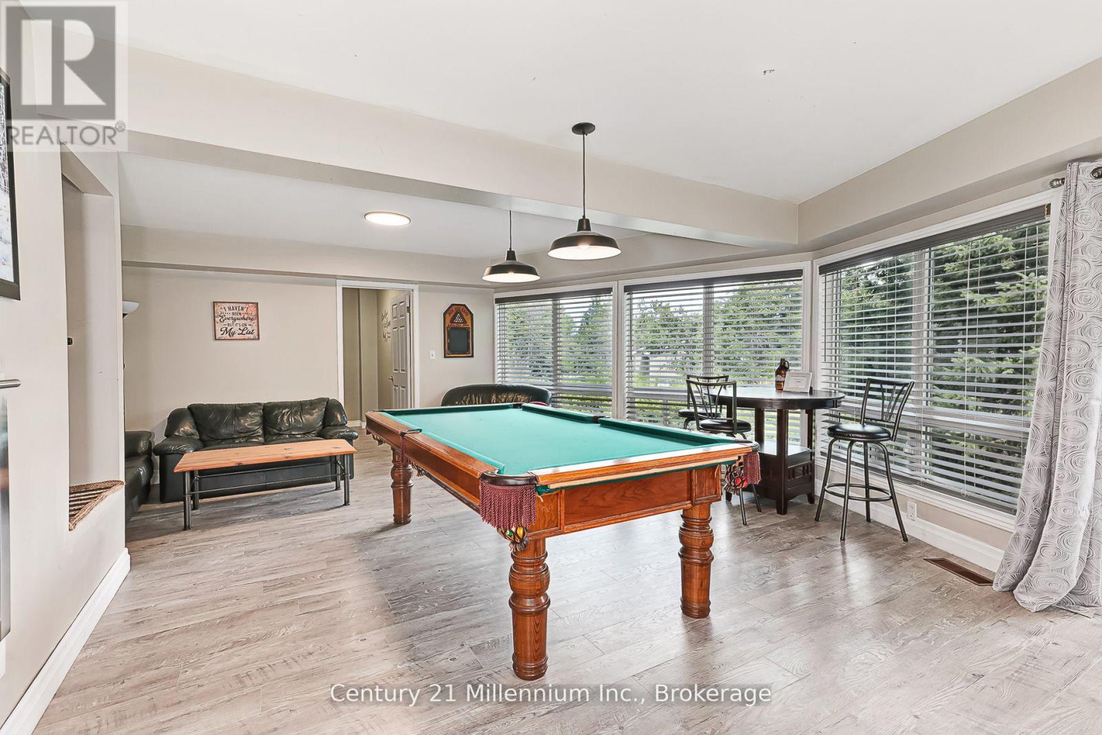 127 Scandia Lane, Blue Mountains, Ontario  N0H 2E0 - Photo 18 - X12880352