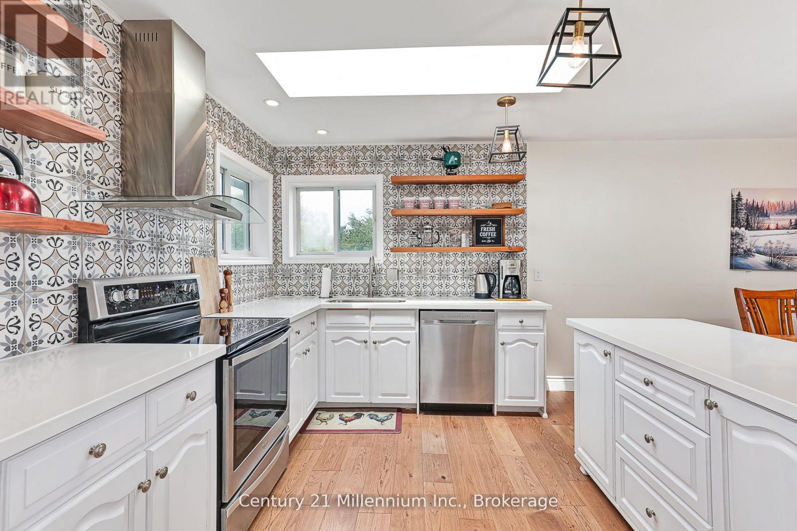 127 Scandia Lane, Blue Mountains, Ontario  N0H 2E0 - Photo 28 - X12880352