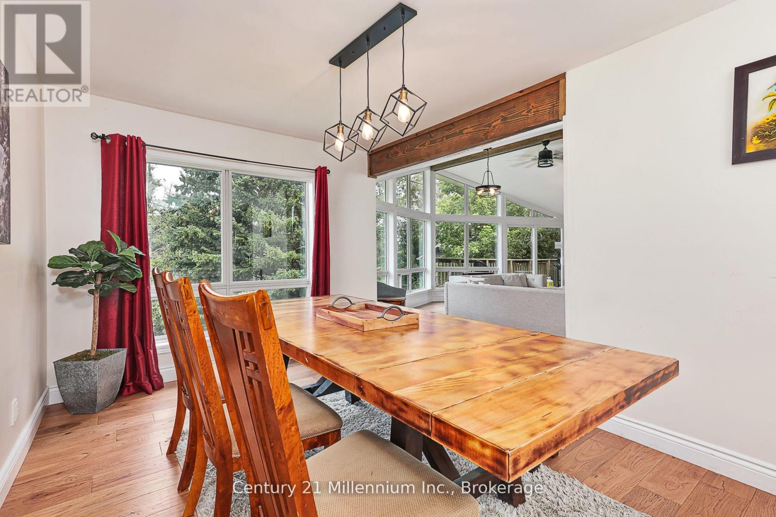 127 Scandia Lane, Blue Mountains, Ontario  N0H 2E0 - Photo 36 - X12880352