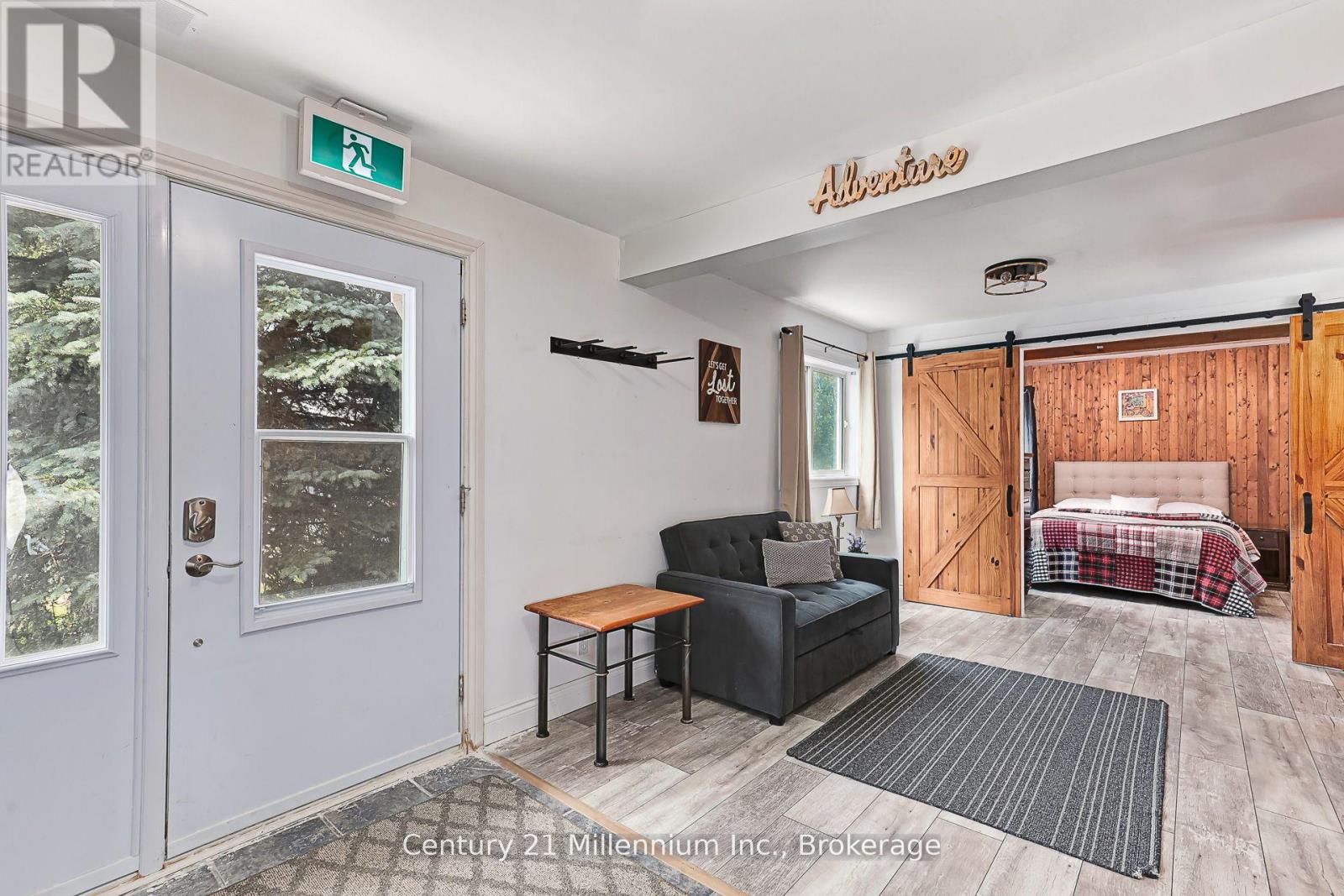 127 Scandia Lane, Blue Mountains, Ontario  N0H 2E0 - Photo 6 - X12880352