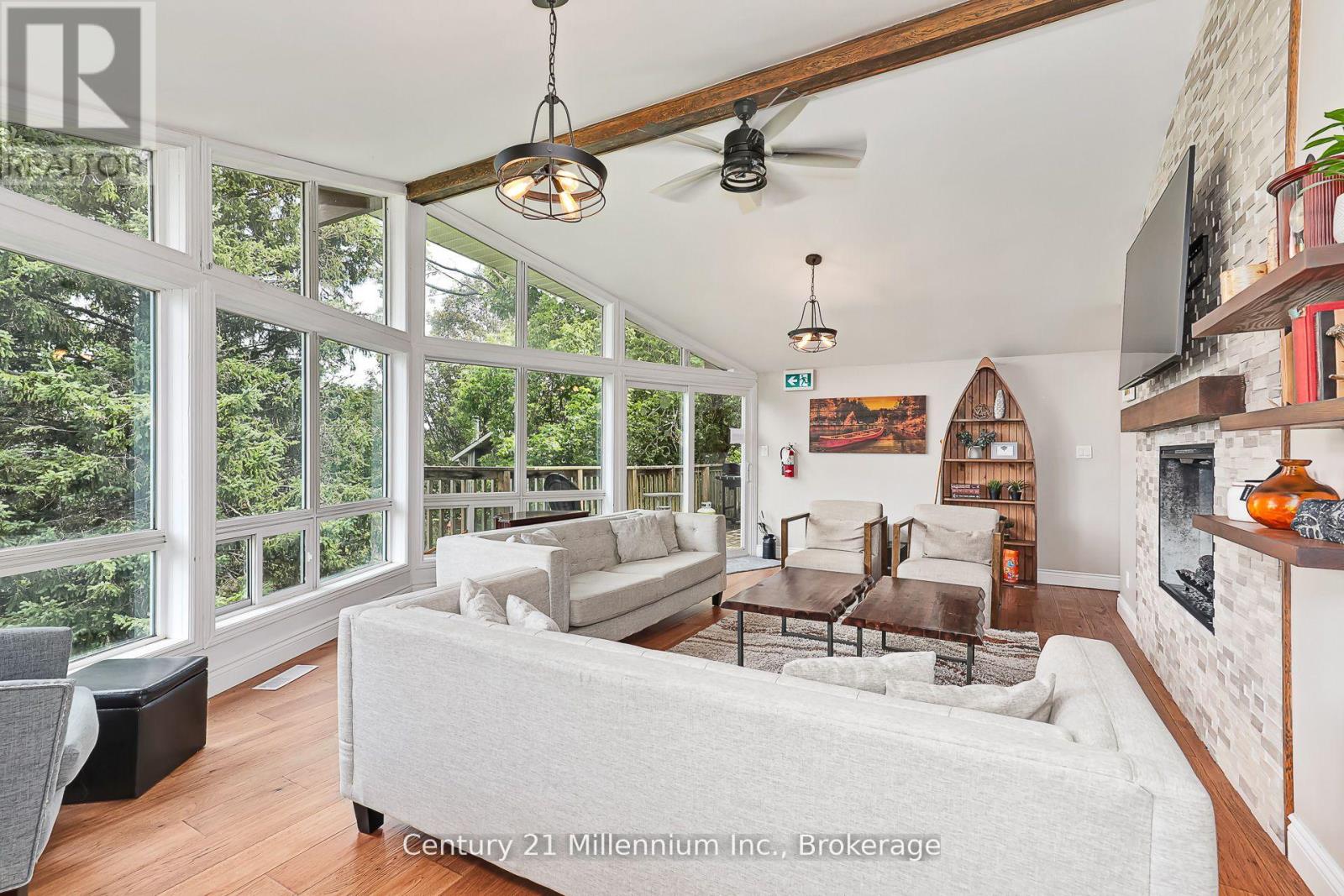 127 Scandia Lane, Blue Mountains, Ontario  N0H 2E0 - Photo 8 - X12880352